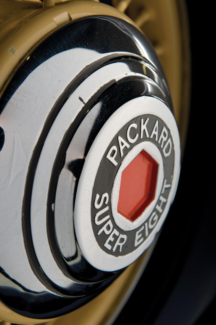  Packard Super Eight Model 1104 Coupe Roadster 1934 года  (фото 2 из 7)